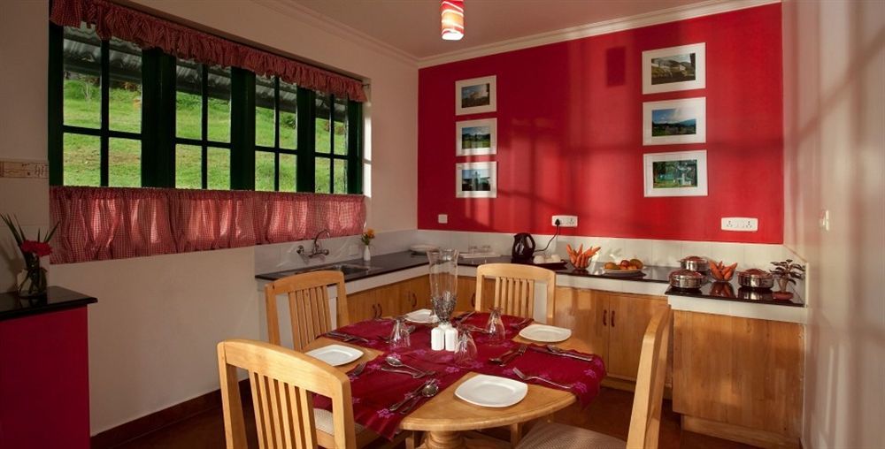 Camp Noel Hotel Munnar Ngoại thất bức ảnh